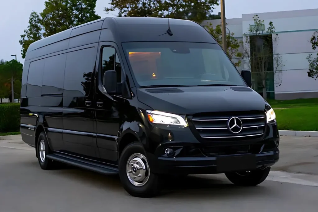 Why Choose United CLS Shuttle for Employee Transportation in Dallas