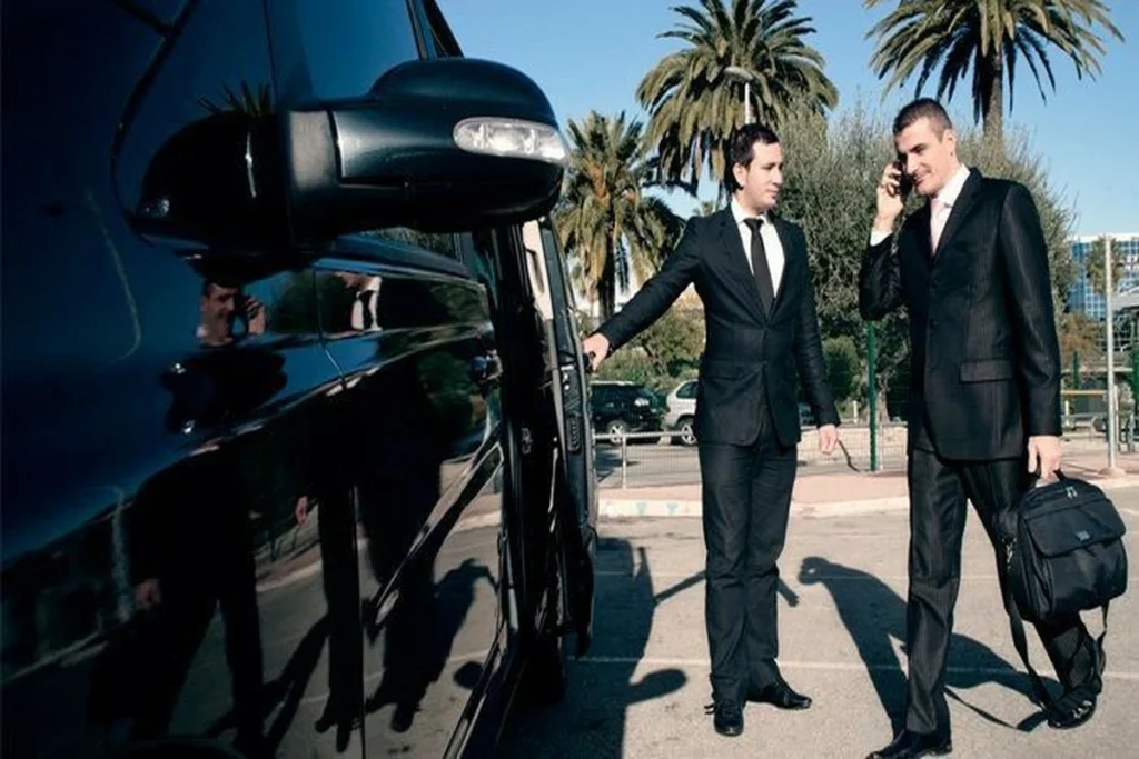 Executive Chauffeur Service Houston for Business Professionals