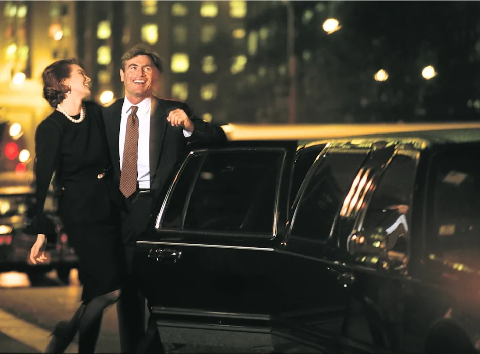 Experience Dallas Night in Style with United CLS